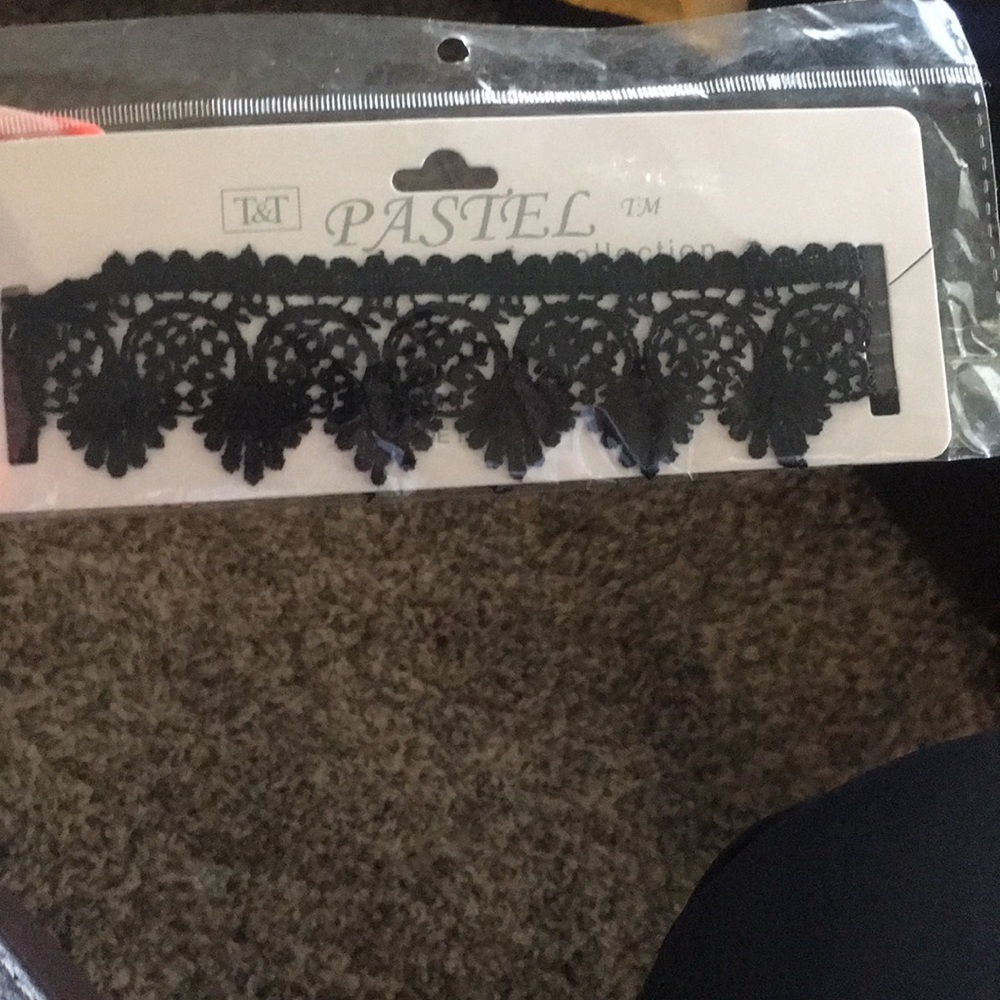 Black lace chokers